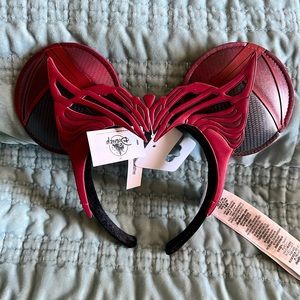 BNWT Disney Parks Wanda ears